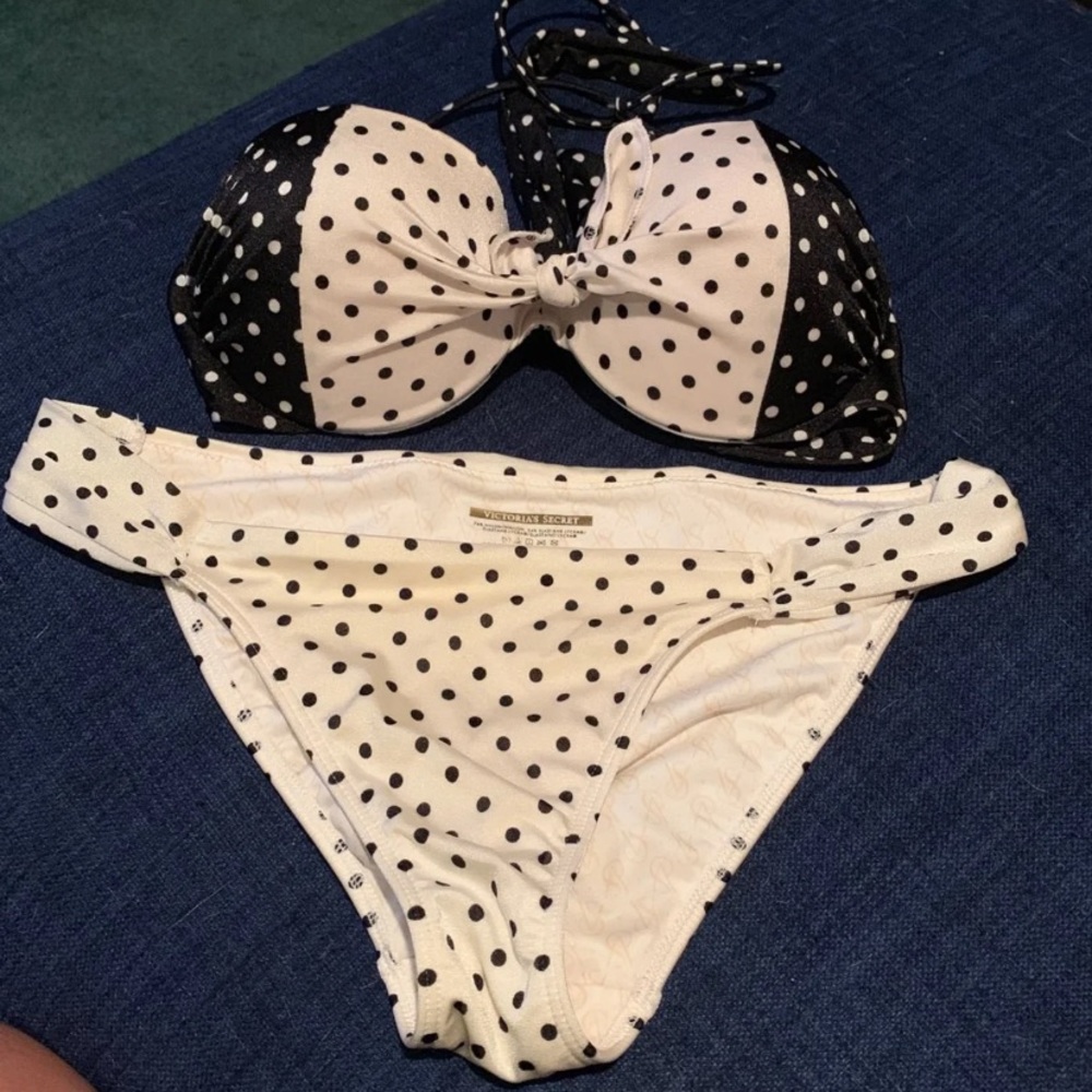 Bathing suit